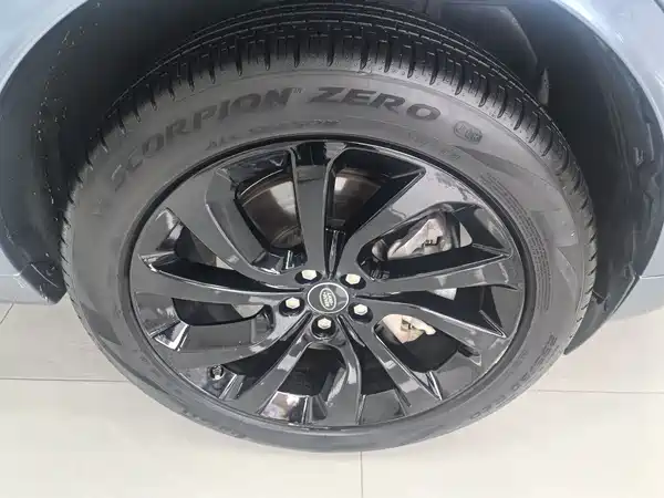 Land Rover Discovery Sport 2020