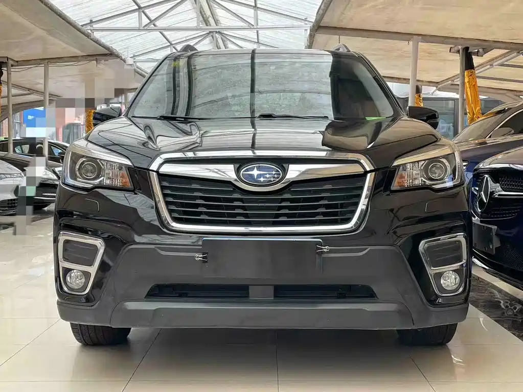 Subaru Forester 2019 — фото 2