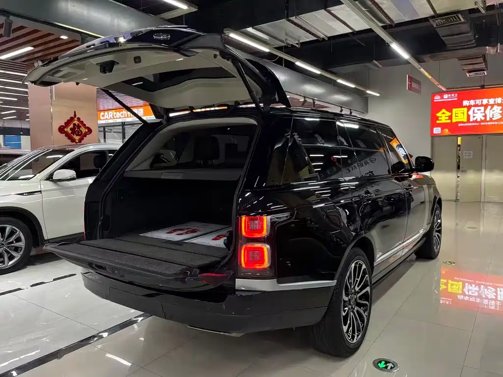 Land Rover Range Rover 2020 — фото 22