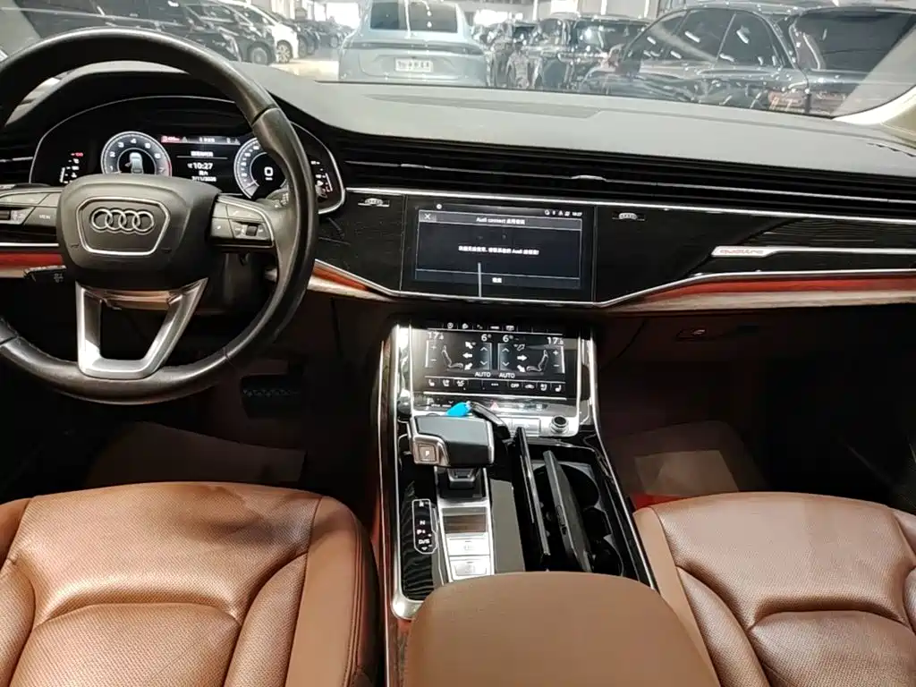 Audi Q7 2021 — фото 14