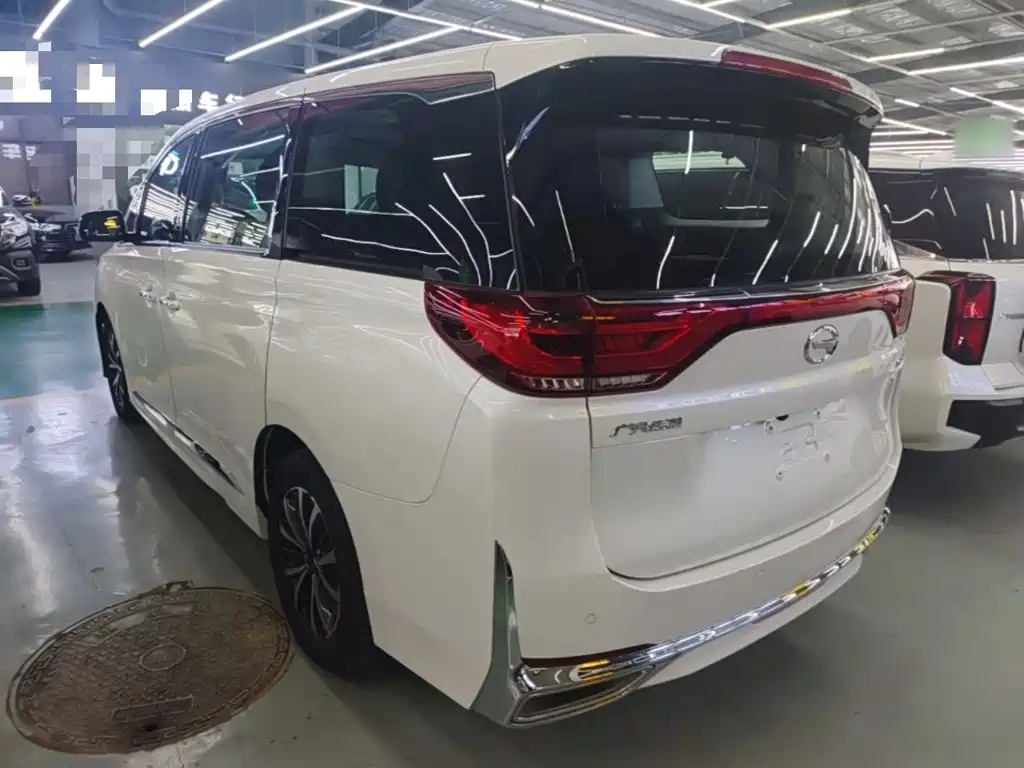 GAC Trumpchi M8 2023 — фото 5