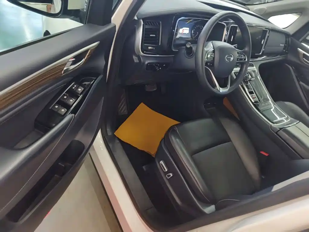 GAC Trumpchi M8 2023 — фото 16