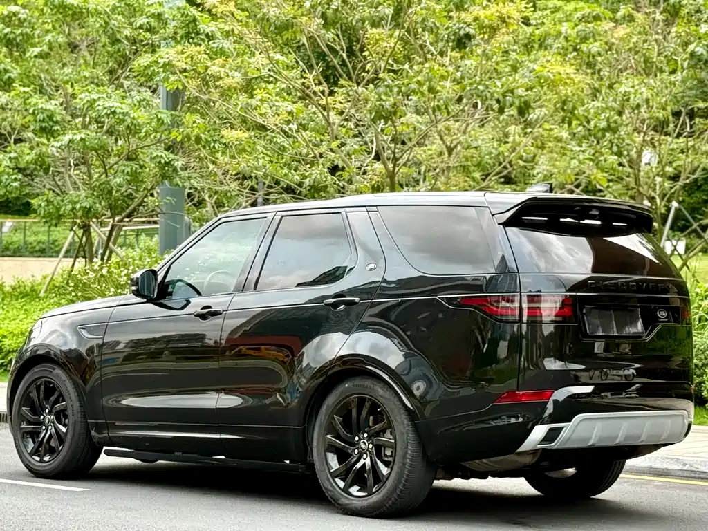 Land Rover Discovery 2021 — фото 6