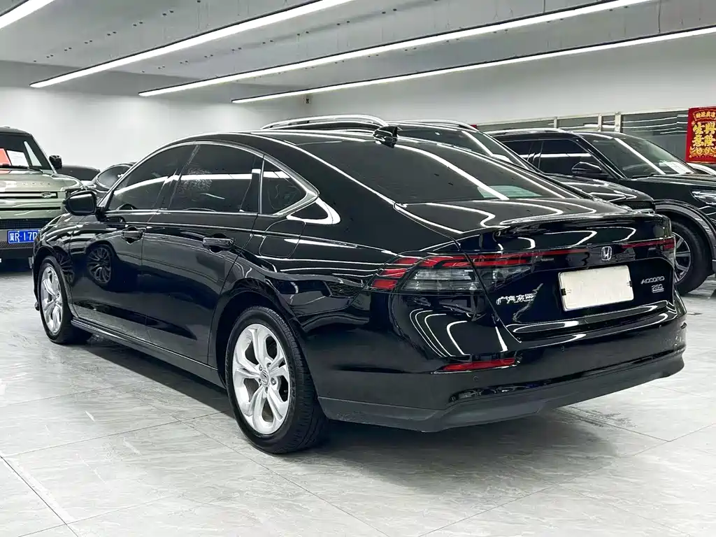 Honda Accord 2023 — фото 4