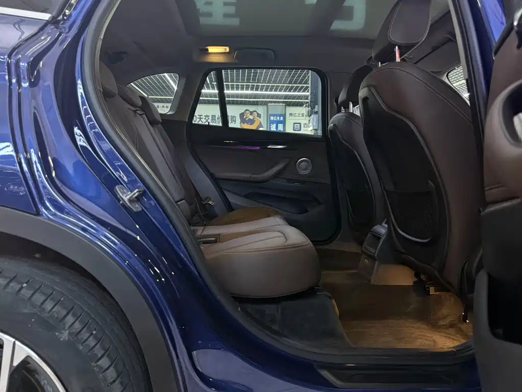 BMW X1 2022 — фото 12