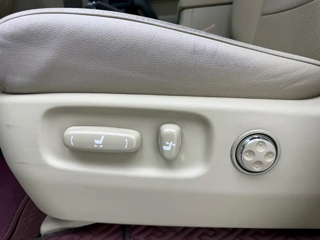 Toyota Land Cruiser 2019 — фото 17
