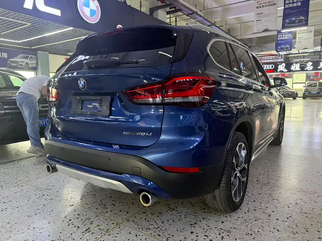 BMW X1 2022 — фото 6