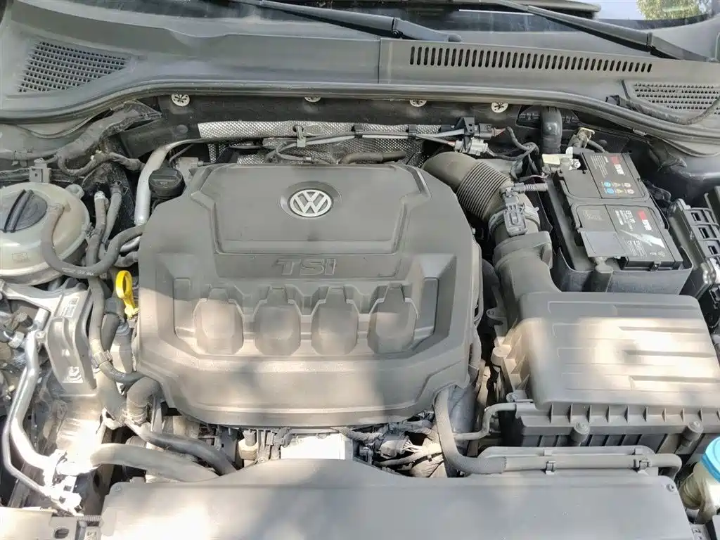 Volkswagen Passat 2019 — фото 11
