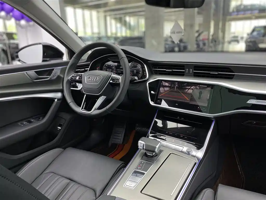 Audi A6L 2024 — фото 14
