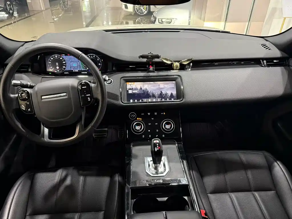 Land Rover Evoque 2021 — фото 7
