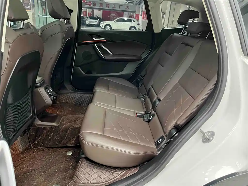 BMW X1 2023 — фото 14