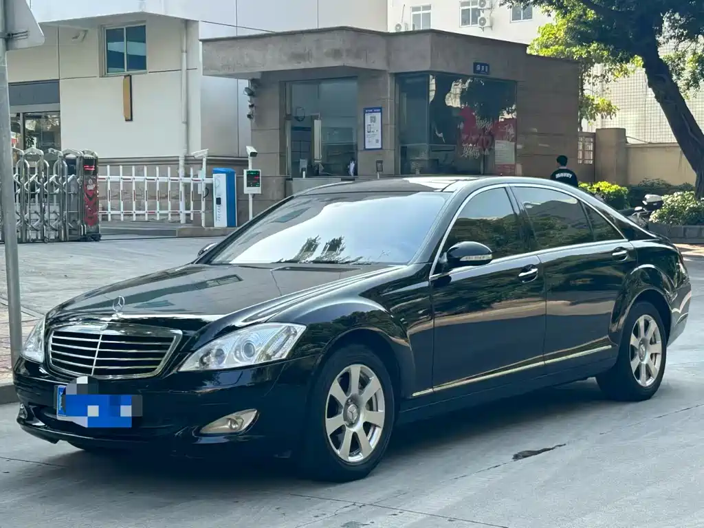 Mercedes-Benz S-Class 2006 — фото 1