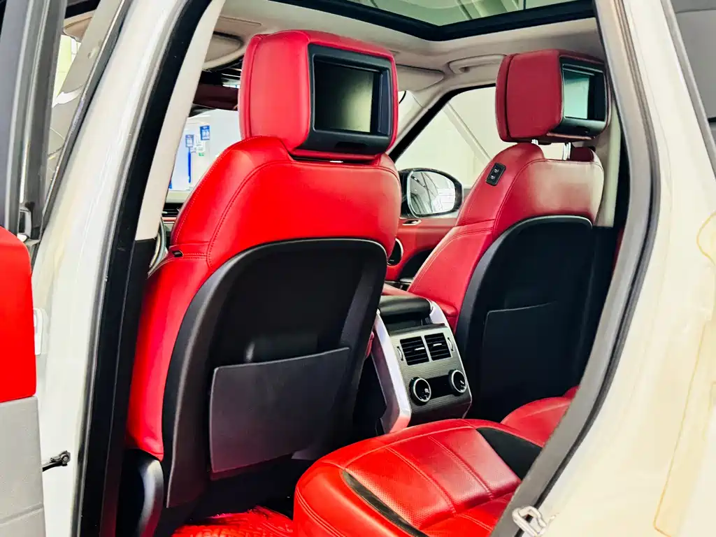 Land Rover Range Rover Sport 2019 — фото 17
