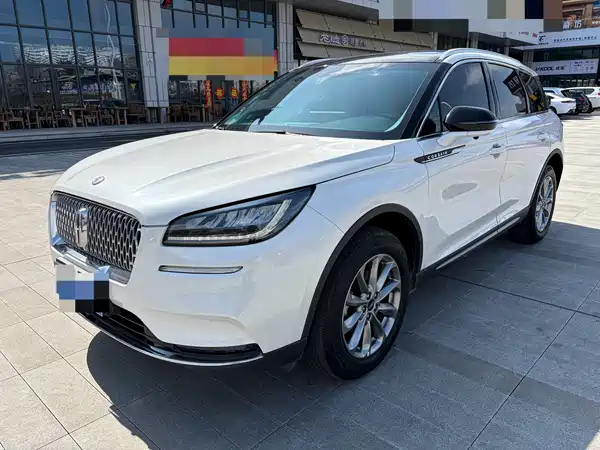 Lincoln Corsair 2021