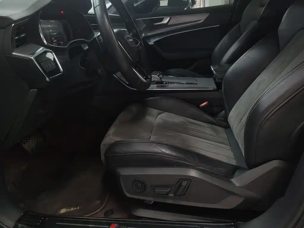 Audi A6L 2020