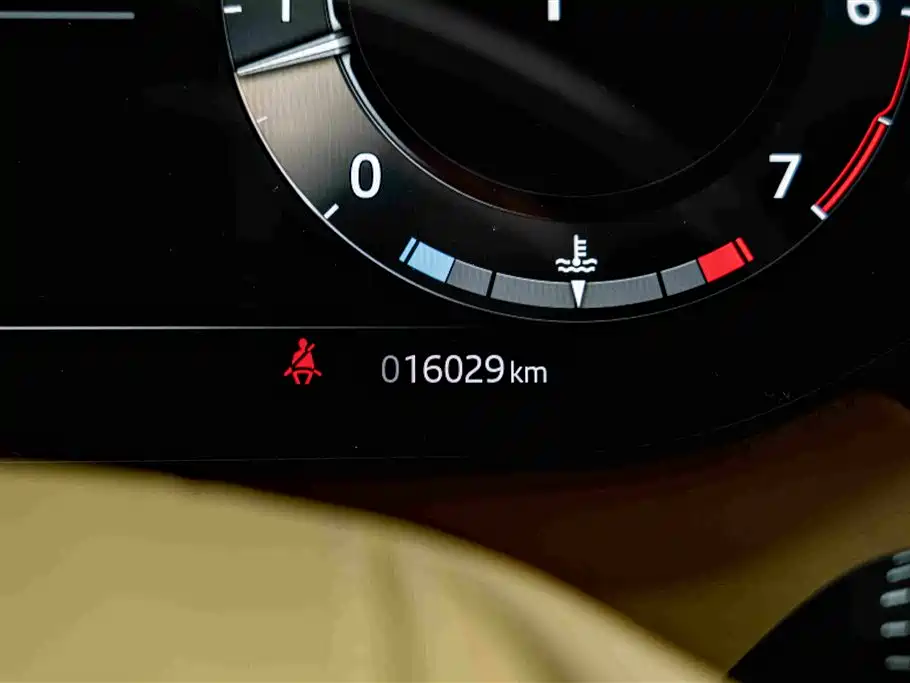 Land Rover Range Rover 2025 — фото 10