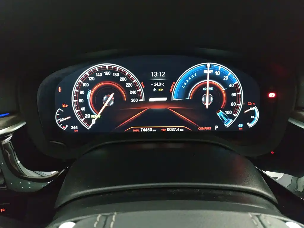 BMW 5 Series New Energy 2019 — фото 12
