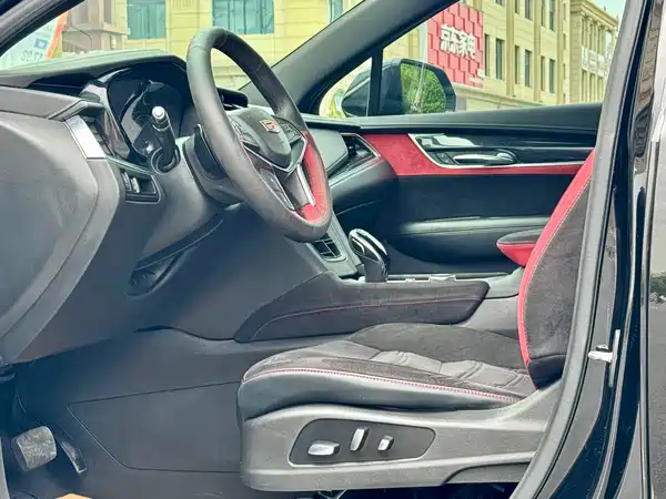 Cadillac XT5 2021