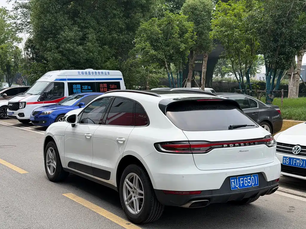 Porsche Macan 2019 — фото 8