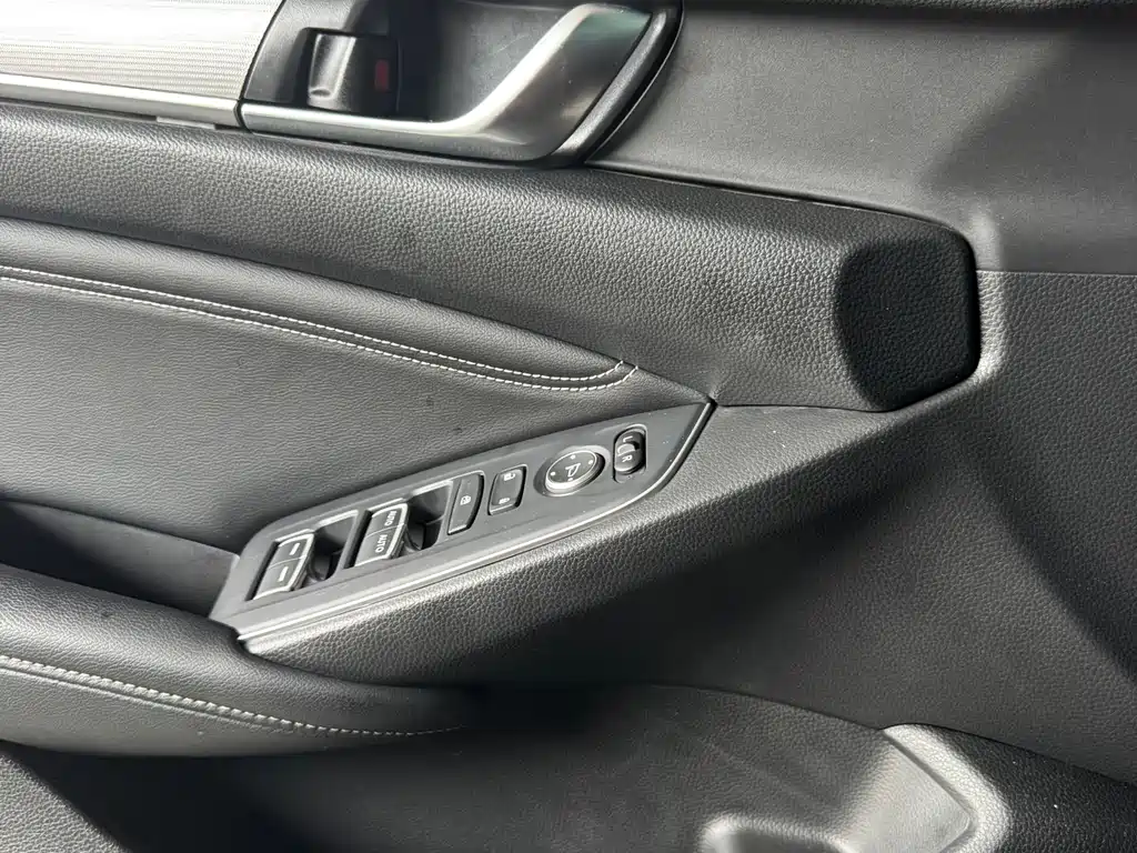 Honda Inspire 2023 — фото 16