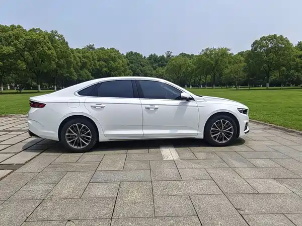 Geely Xingrui 2021