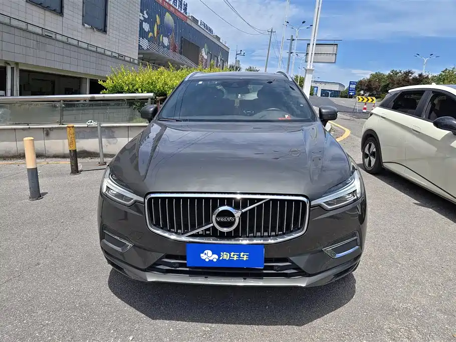Volvo XC60 2020 — фото 2