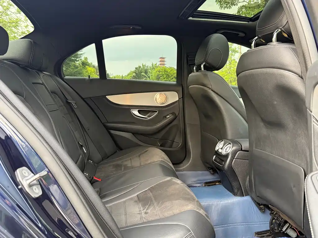 Mercedes-Benz C-Class 2019 — фото 13