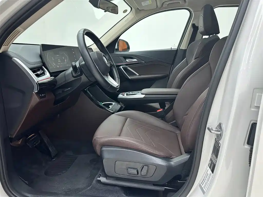BMW X1 2023 — фото 11