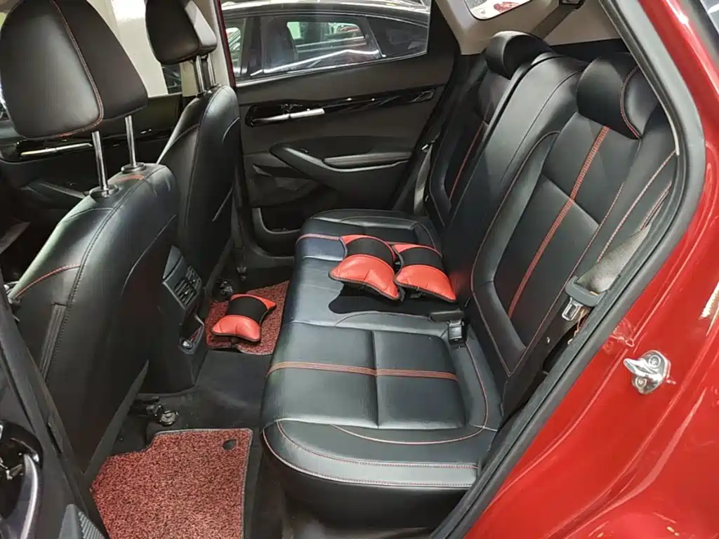 Kia KX3 2020 — фото 17