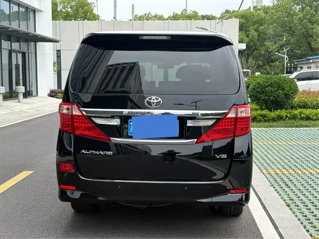 Toyota Alphard 2013 — фото 4