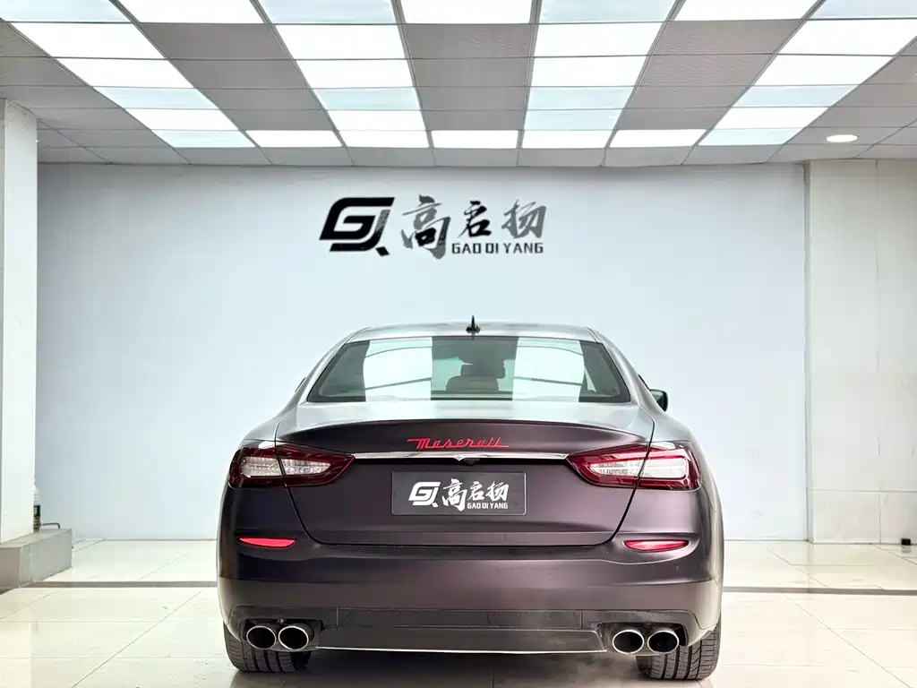 Maserati Quattroporte 2015 — фото 25