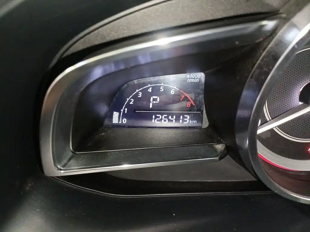 Mazda 3 Angkesela 2015