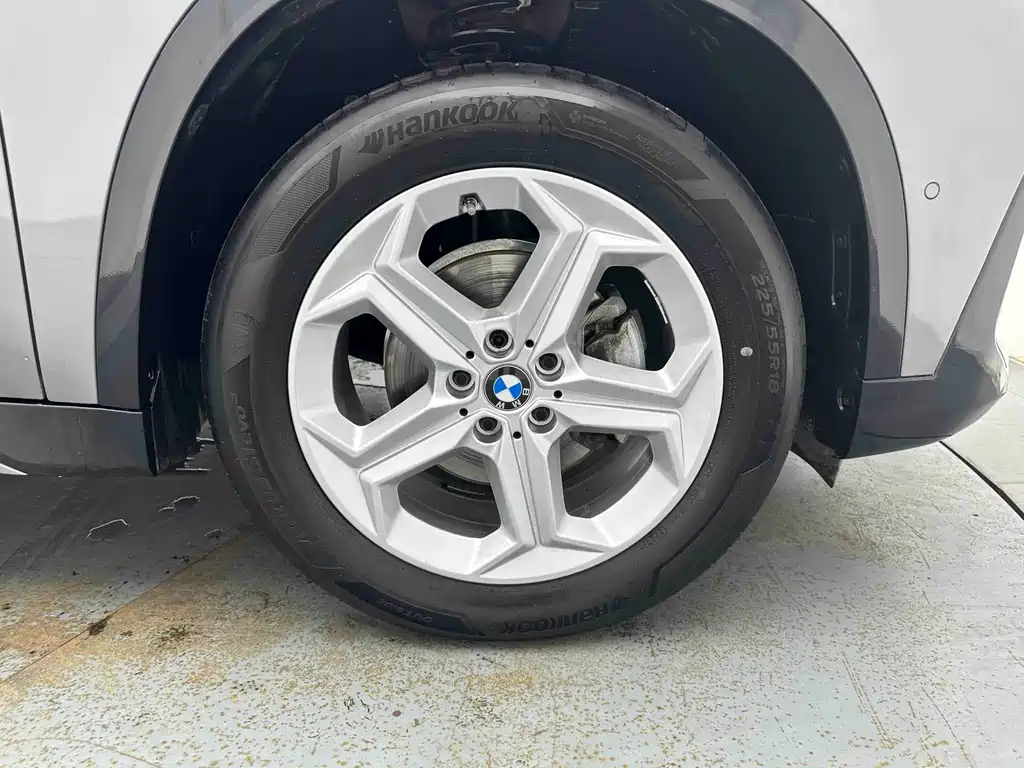 BMW X1 2023 — фото 8