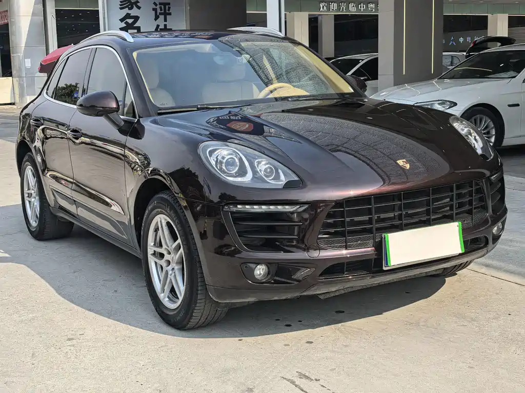 Porsche Macan 2017 — фото 3