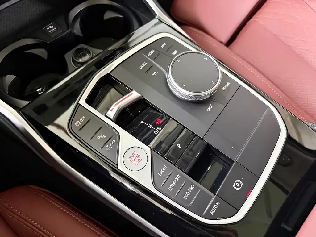 BMW 3 Series 2022 — фото 15
