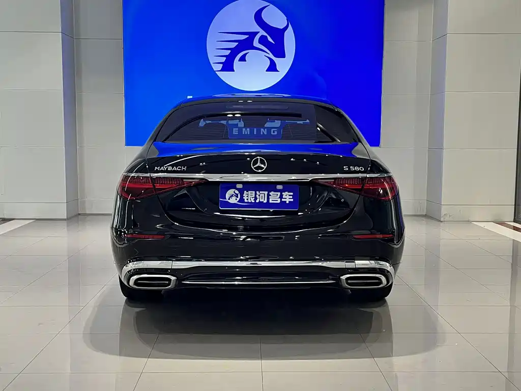 Mercedes-Benz Maybach S-Class 2023 — фото 17
