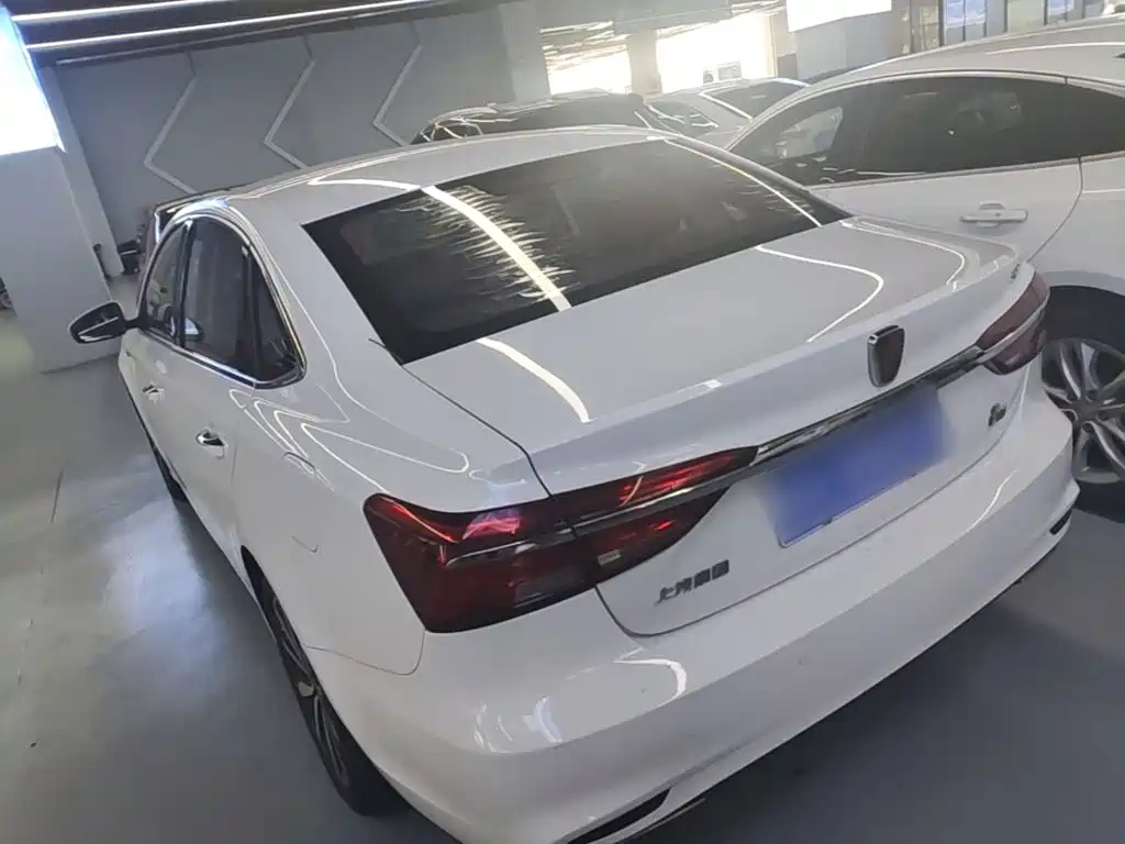 Roewe i6 Classic 2018 — фото 5