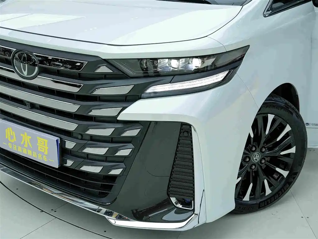 Toyota Vellfire 2024 — фото 23