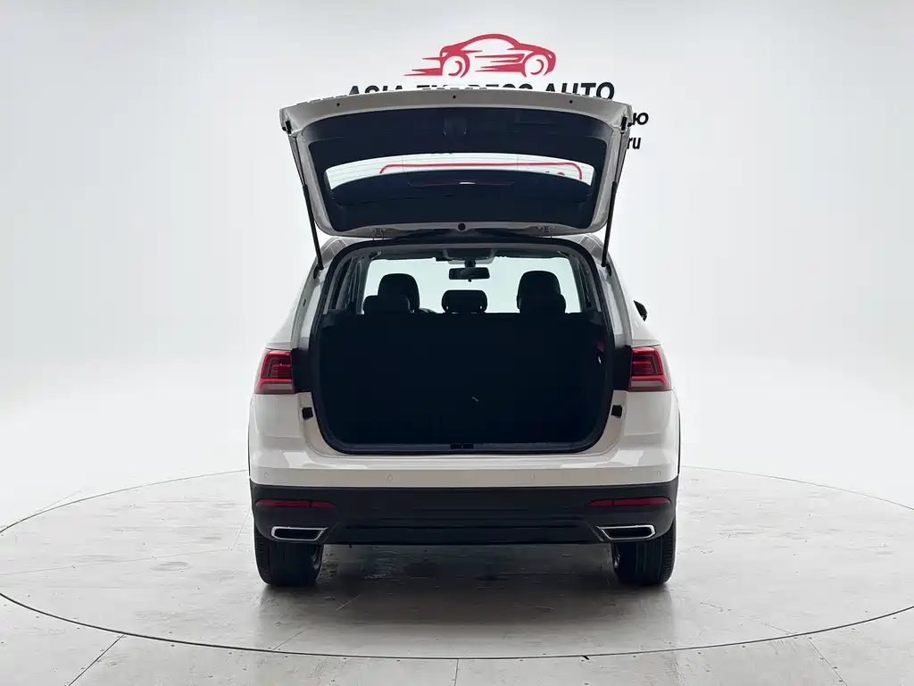 Volkswagen Tharu 2021