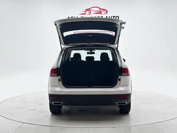 Volkswagen Tharu 2021