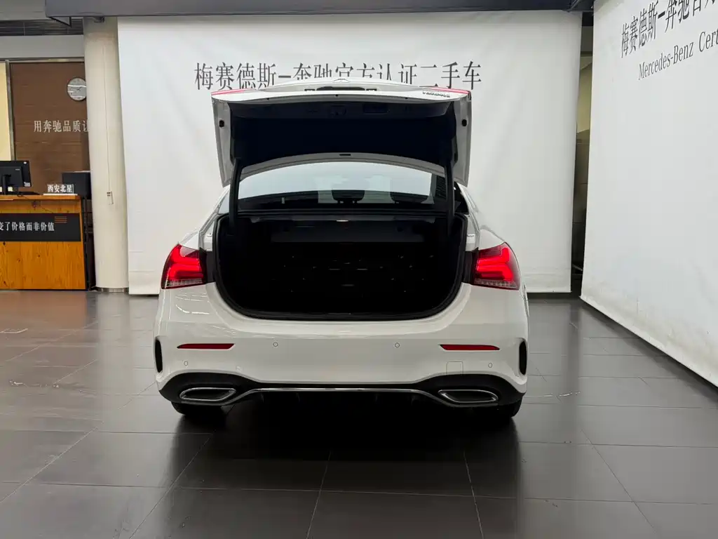 Mercedes-Benz A-Class 2021 — фото 14