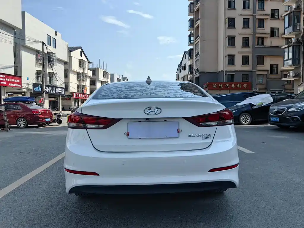 Hyundai Celesta 2016 — фото 8