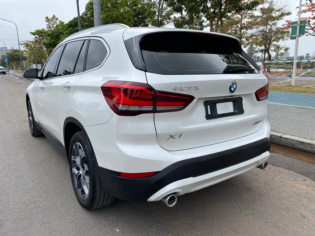 BMW X1 2020 — фото 4