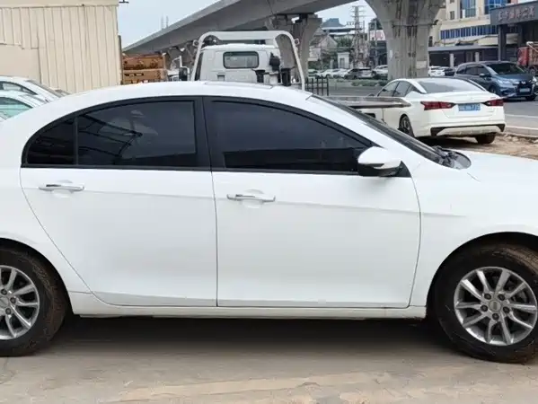 Geely Emgrand 2020