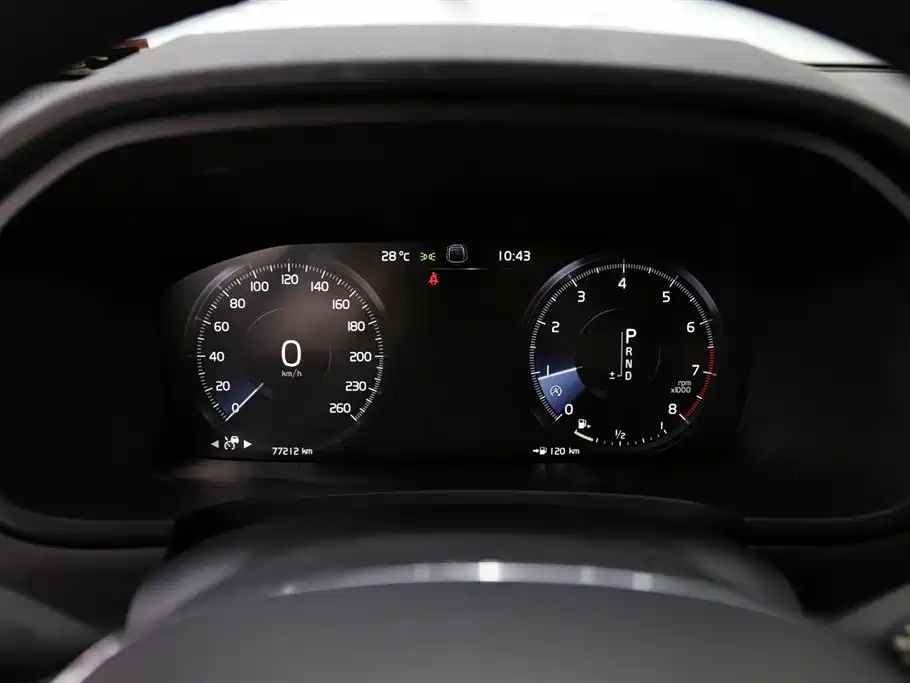 Volvo V90 2017 — фото 13