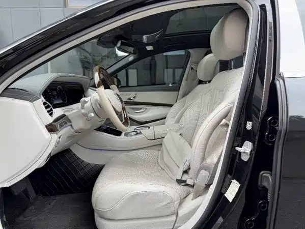 Mercedes-Benz Maybach S-Class 2015