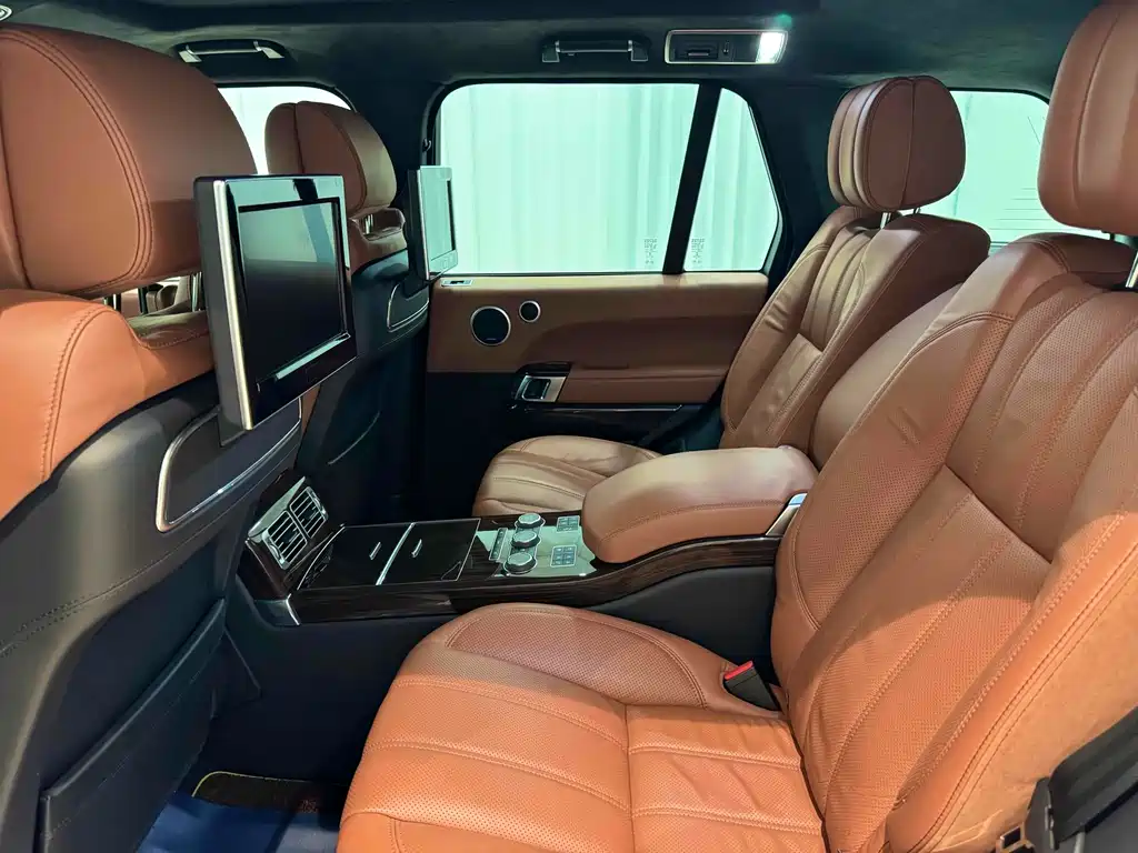 Land Rover Range Rover 2017 — фото 15