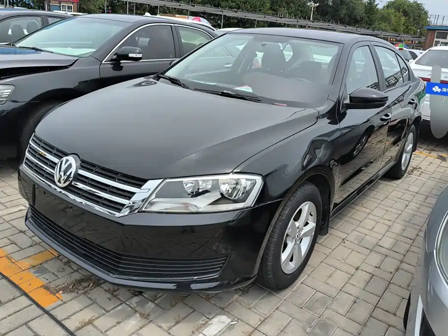 Volkswagen Lavida 2013
