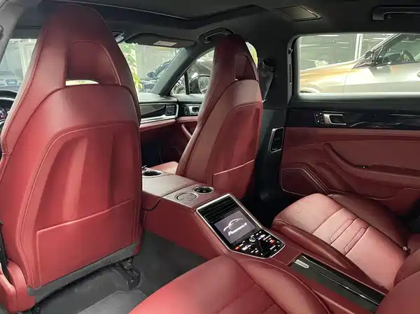 Porsche Panamera 2018