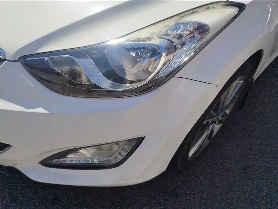 Hyundai Elantra Langdong 2015 — фото 5